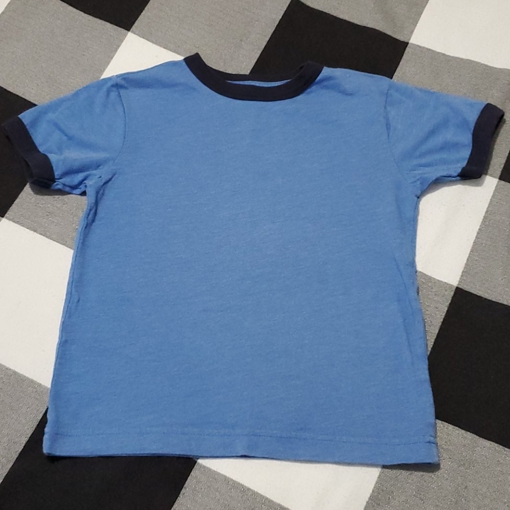 Plain blue t shirt